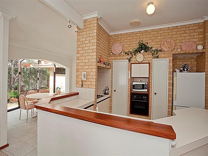 6 Tom Millar Close, Kalamunda WA 6076