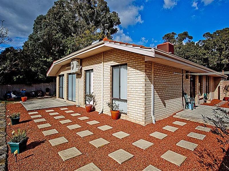 6 Tom Millar Close, Kalamunda WA 6076