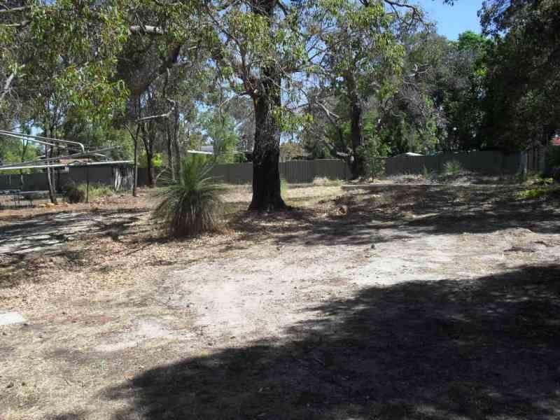 54 Temby Avenue, Kalamunda WA 6076