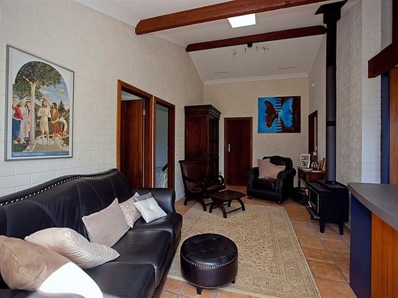 48 West Terrace, Kalamunda WA 6076