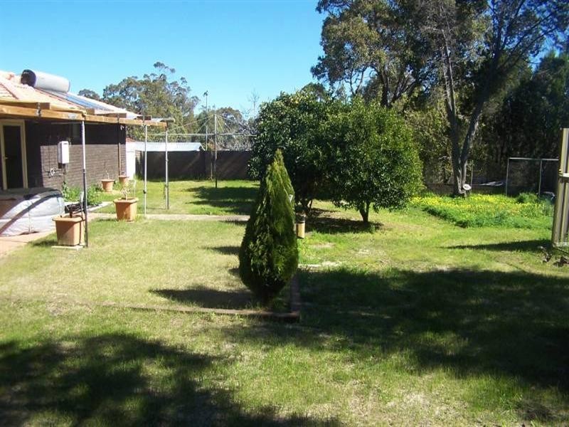 5 Carpene Place, Kalamunda WA 6076