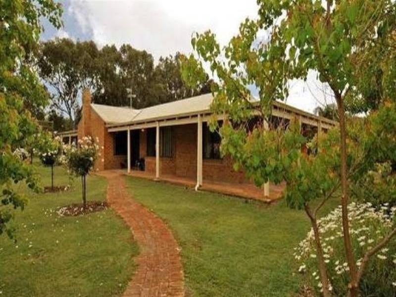 121 Bushmead Road, Hazelmere WA 6055