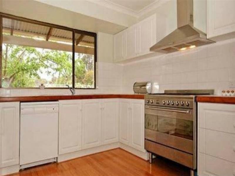 121 Bushmead Road, Hazelmere WA 6055