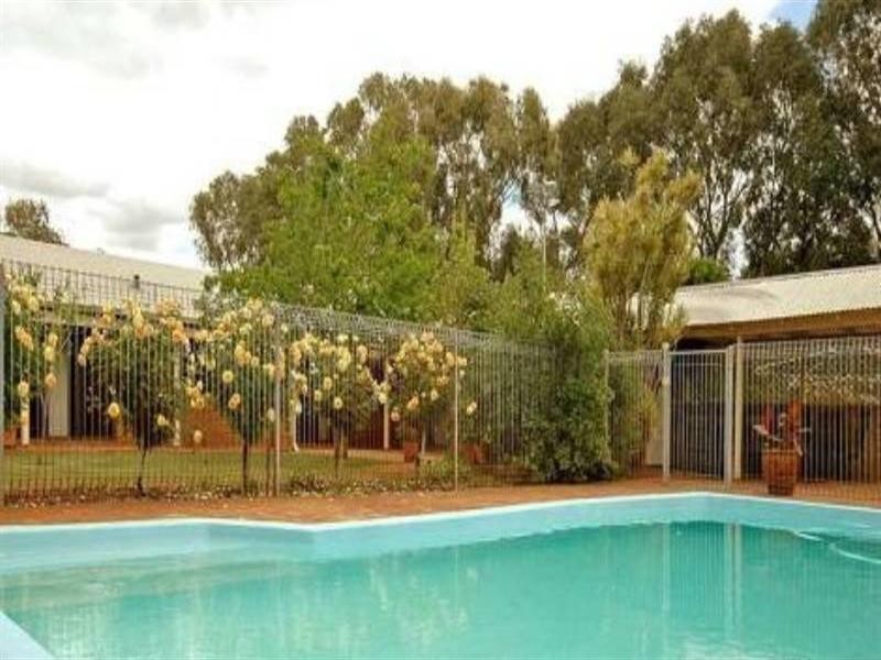 121 Bushmead Road, Hazelmere WA 6055