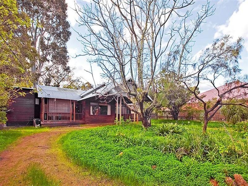 30 Recreation Road, Kalamunda WA 6076