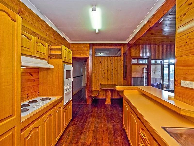 30 Recreation Road, Kalamunda WA 6076