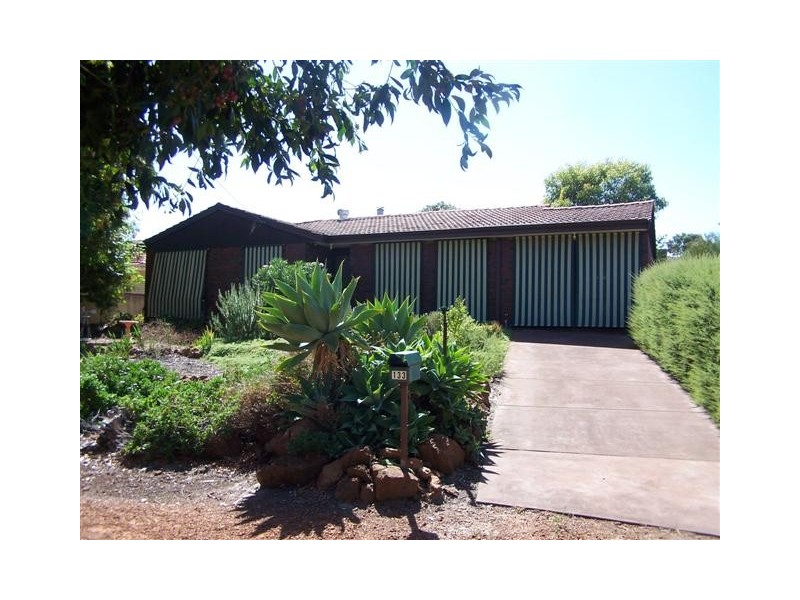 133 Canning Road, Kalamunda WA 6076