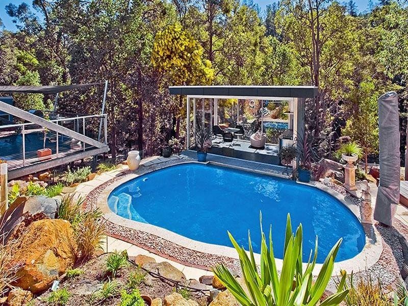 601 Mundaring Weir Road, Mundaring WA 6073