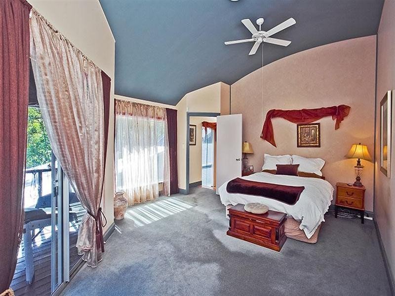 601 Mundaring Weir Road, Mundaring WA 6073