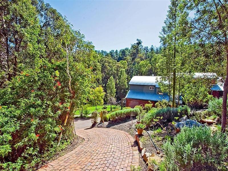 601 Mundaring Weir Road, Mundaring WA 6073