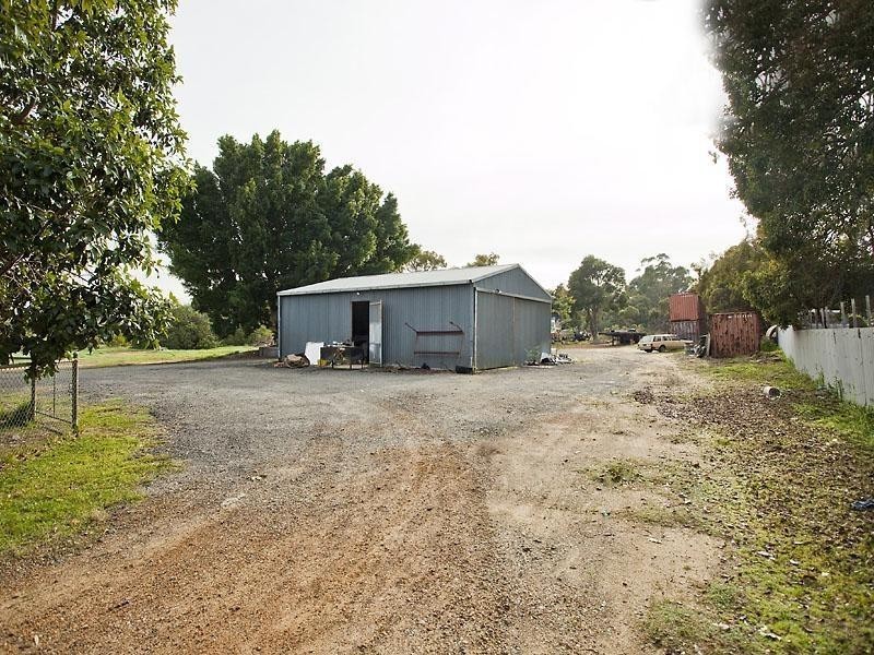 31 Berkshire Road, Forrestfield WA 6058