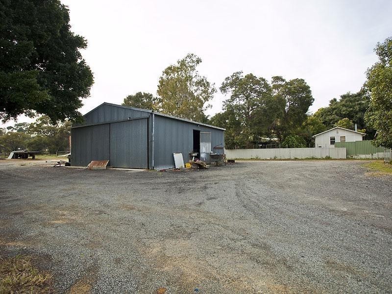 31 Berkshire Road, Forrestfield WA 6058