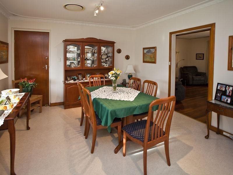 31 Berkshire Road, Forrestfield WA 6058