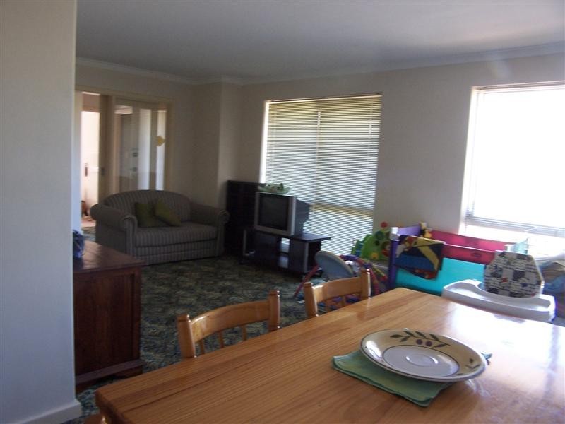 82 Cotherstone Road, Kalamunda WA 6076