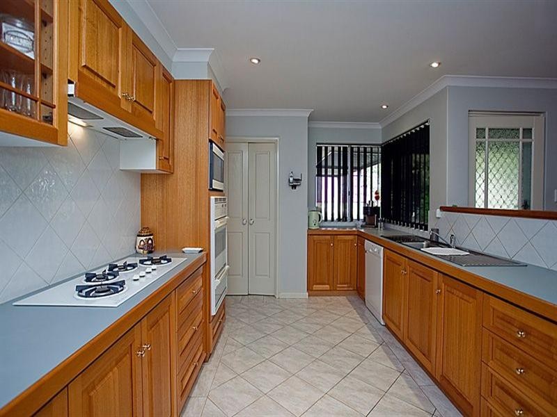 23 Cagney Way, Lesmurdie WA 6076