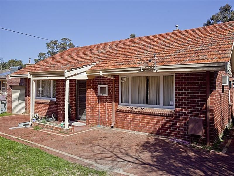 67 Temby Avenue, Kalamunda WA 6076
