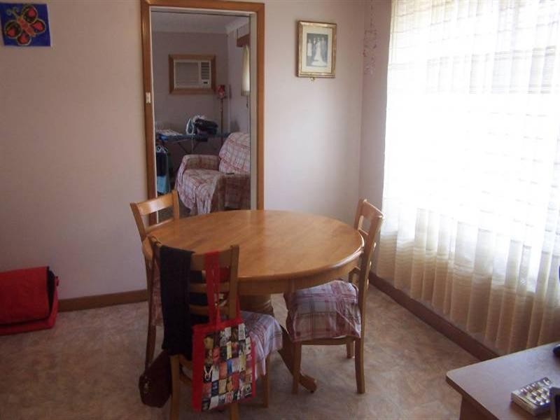 12 Blamire Road, Kalamunda WA 6076