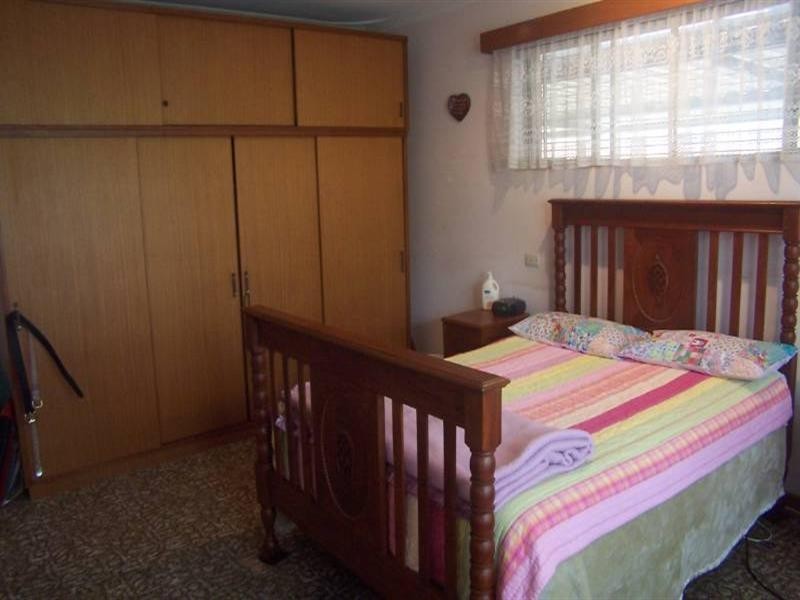 12 Blamire Road, Kalamunda WA 6076