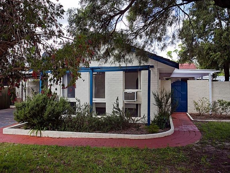 19 Dorchester Road, Forrestfield WA 6058