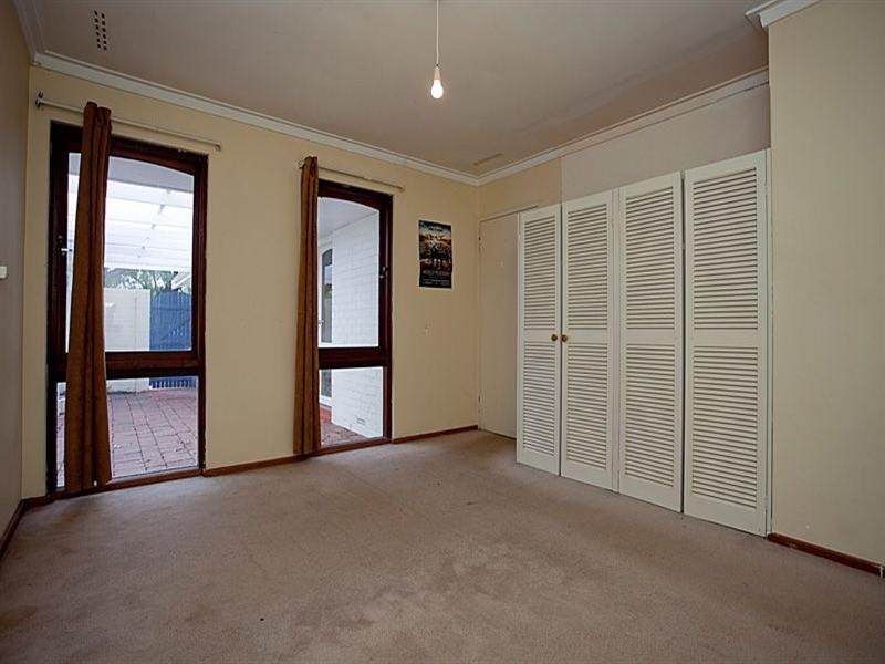 19 Dorchester Road, Forrestfield WA 6058