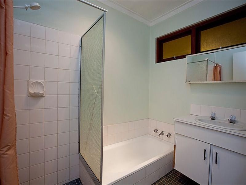 19 Dorchester Road, Forrestfield WA 6058