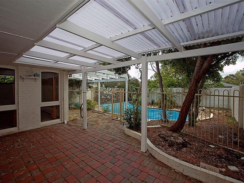 19 Dorchester Road, Forrestfield WA 6058