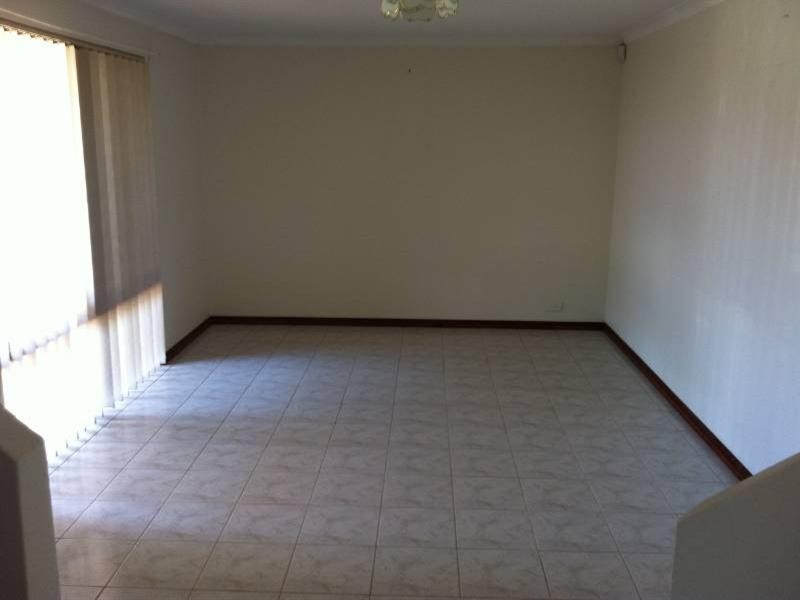 17 Mulline Court, Maddington WA 6109