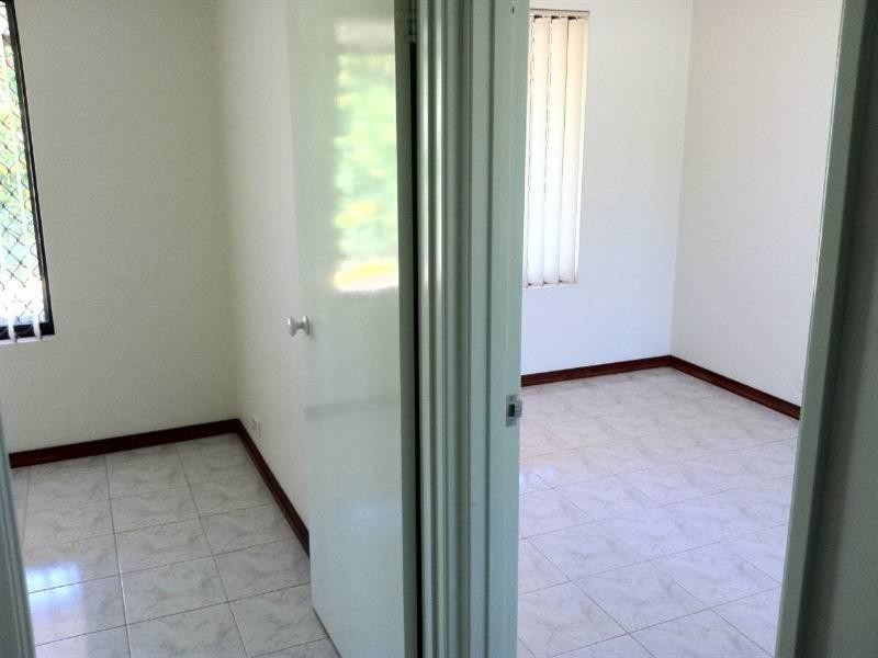 17 Mulline Court, Maddington WA 6109