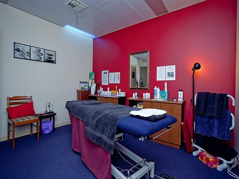 Unit 2/13 Mead, Kalamunda WA 6076