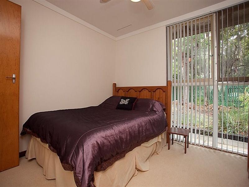 10 Crayden Road, Kalamunda WA 6076