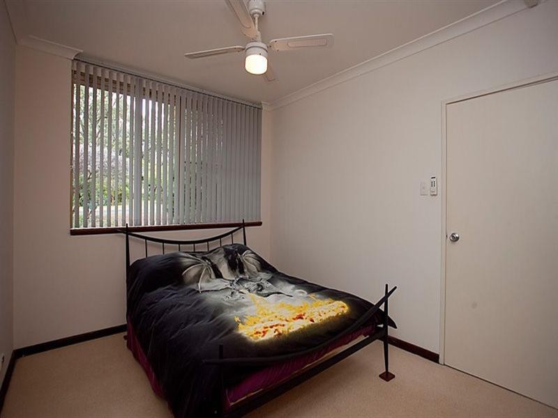 10 Crayden Road, Kalamunda WA 6076