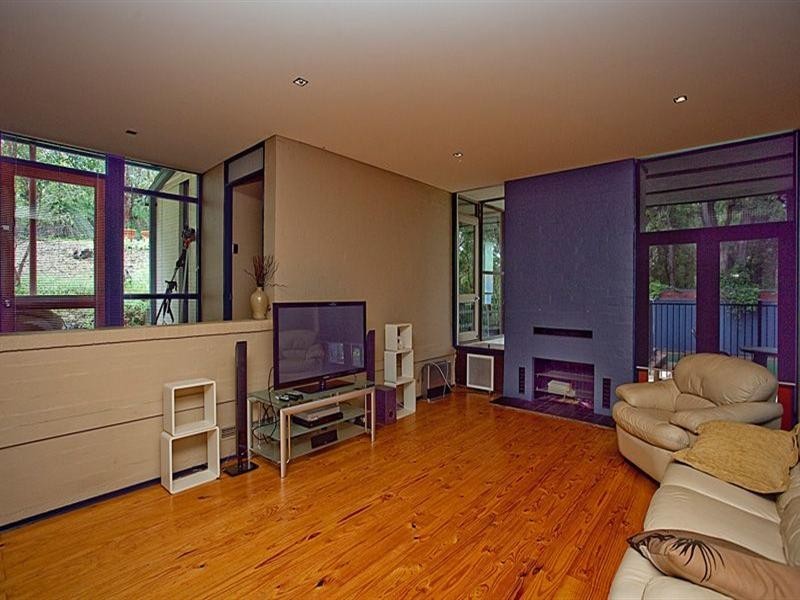 1 Cabarita Road, Kalamunda WA 6076