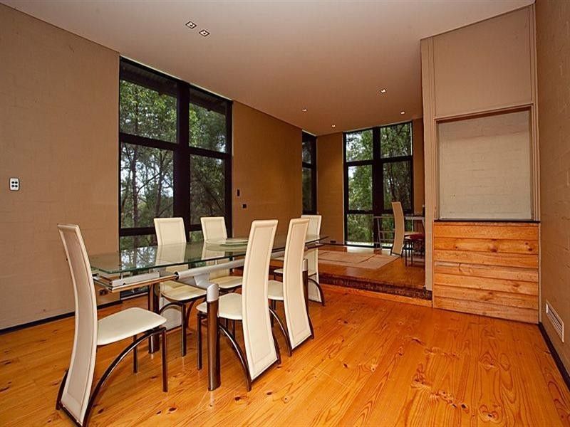 1 Cabarita Road, Kalamunda WA 6076