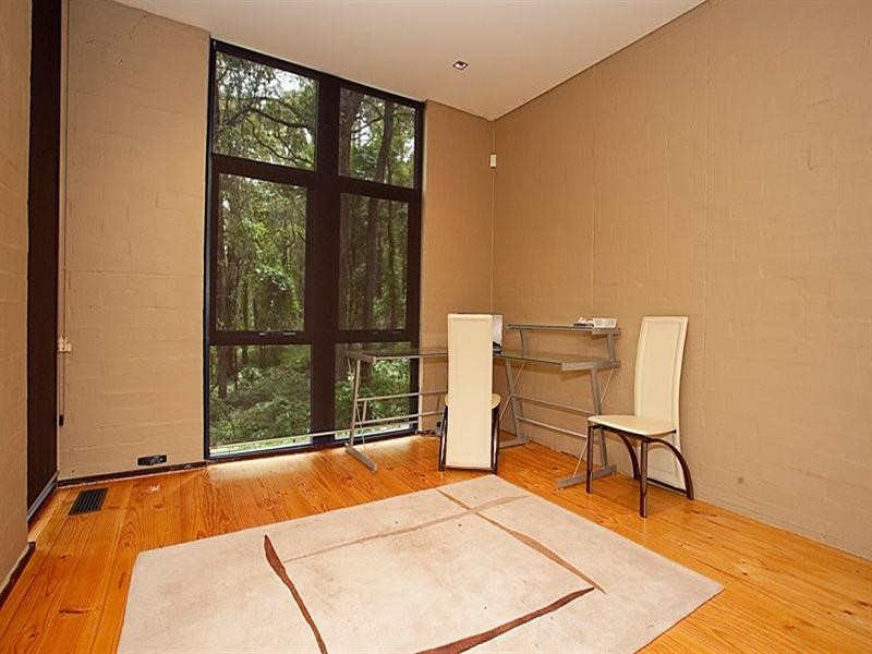 1 Cabarita Road, Kalamunda WA 6076