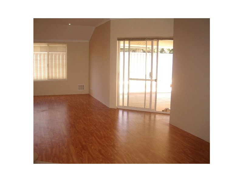 29 Azalea Gardens, Forrestfield WA 6058