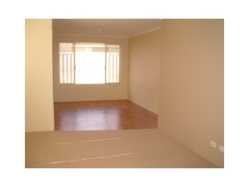 29 Azalea Gardens, Forrestfield WA 6058