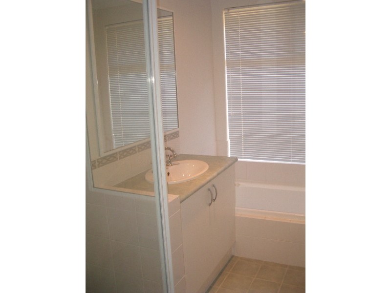 29 Azalea Gardens, Forrestfield WA 6058