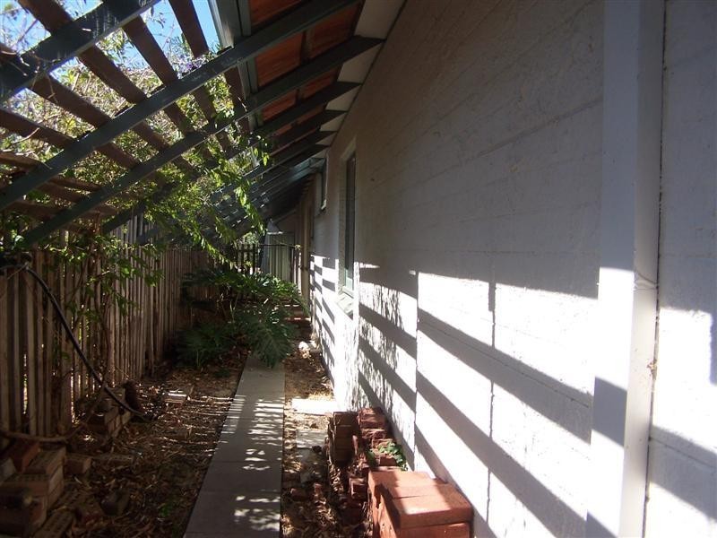 11 Burrinjuck Road, Gooseberry Hill WA 6076