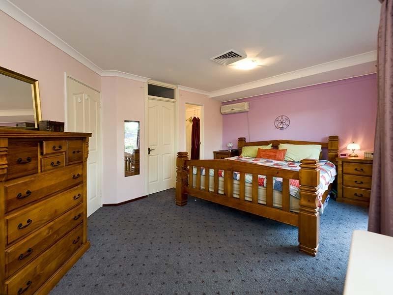 38 Landers Road, Lesmurdie WA 6076