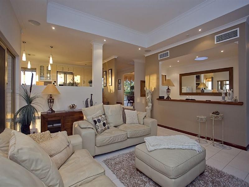 9 Simeon Close, Kalamunda WA 6076