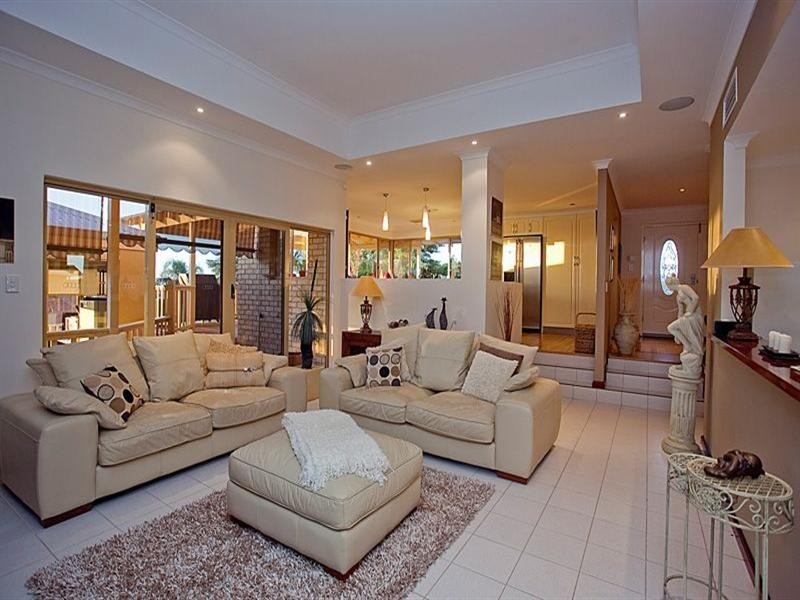 9 Simeon Close, Kalamunda WA 6076