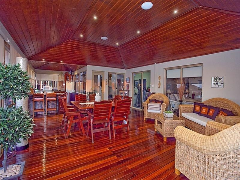 9 Simeon Close, Kalamunda WA 6076