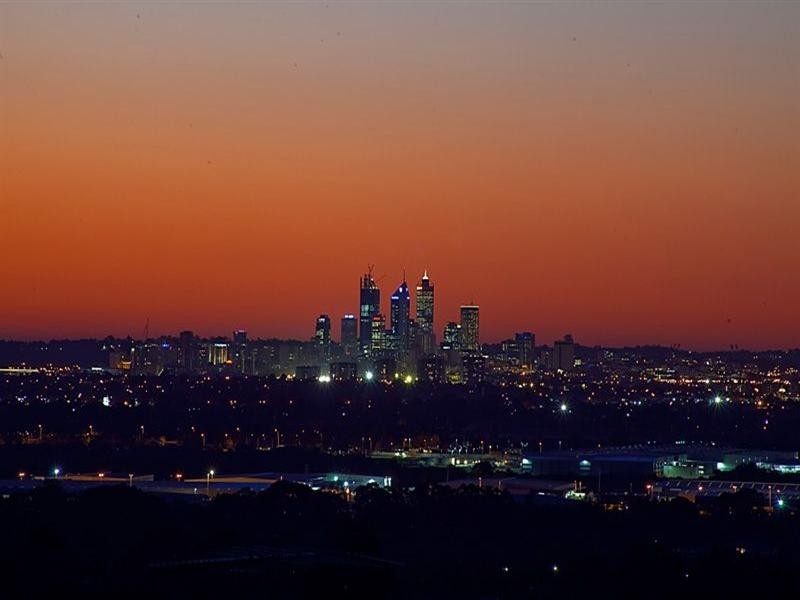 9 Simeon Close, Kalamunda WA 6076