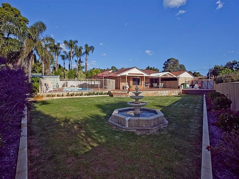 23 Bottega Place, Lesmurdie WA 6076