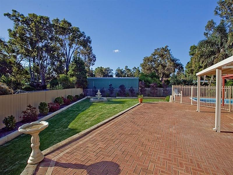 23 Bottega Place, Lesmurdie WA 6076