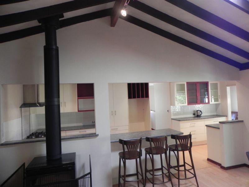 21 Landers Road, Lesmurdie WA 6076