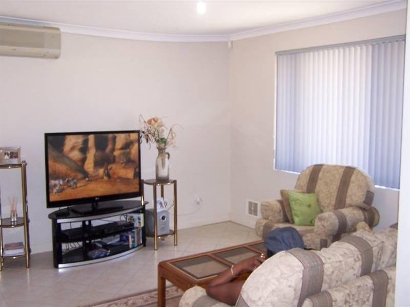 Unit 2, 26 James Street, Cannington WA 6107