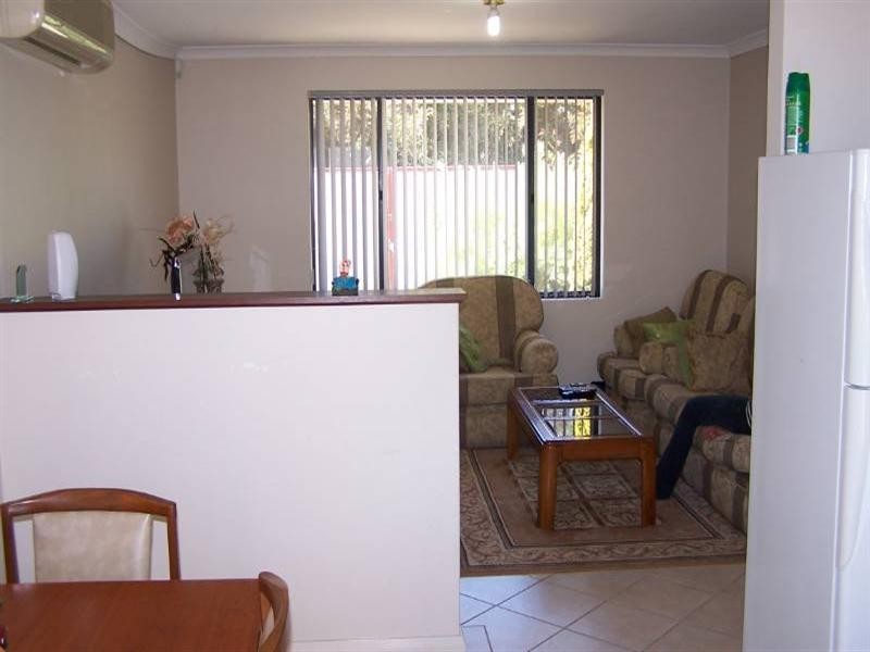 Unit 2, 26 James Street, Cannington WA 6107