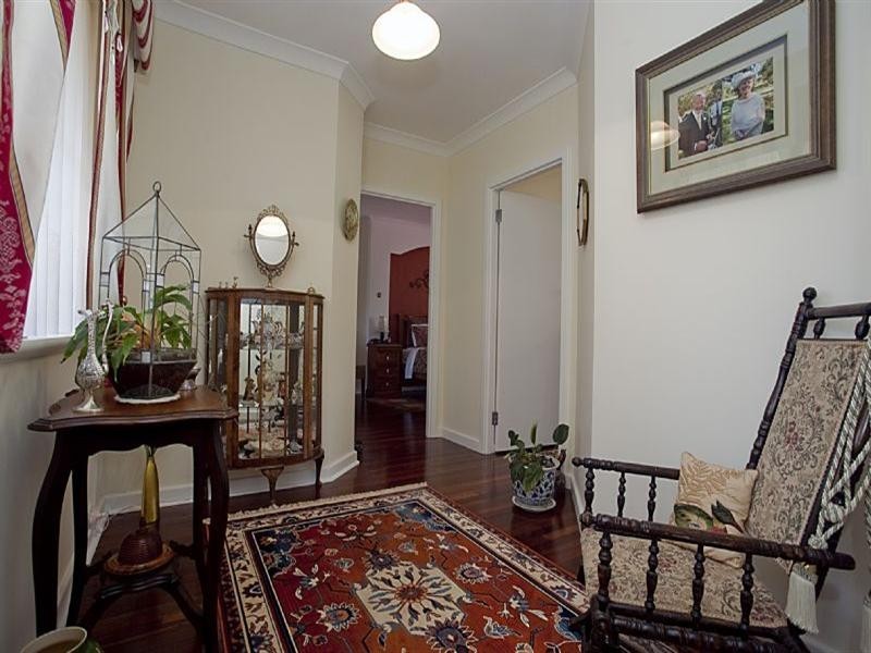 13 Springdale Road, Kalamunda WA 6076