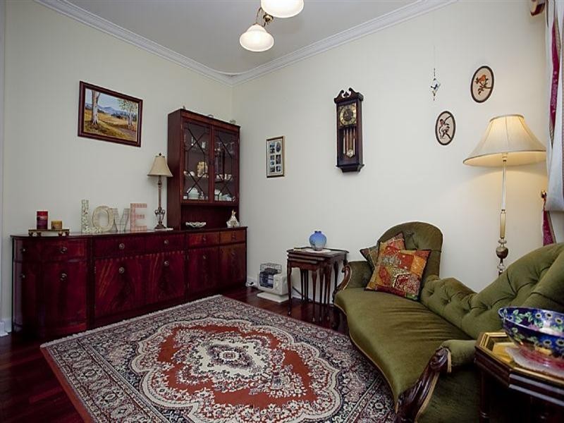 13 Springdale Road, Kalamunda WA 6076